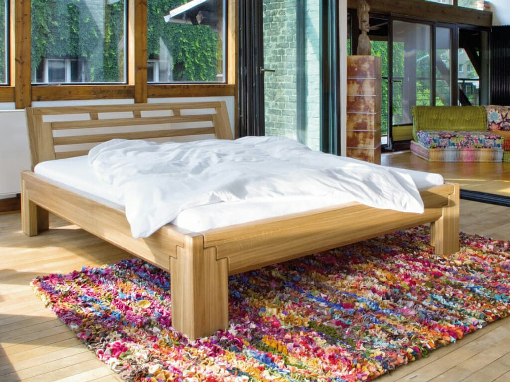 simple futon bed