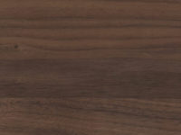 Nussbaum mattlackiert